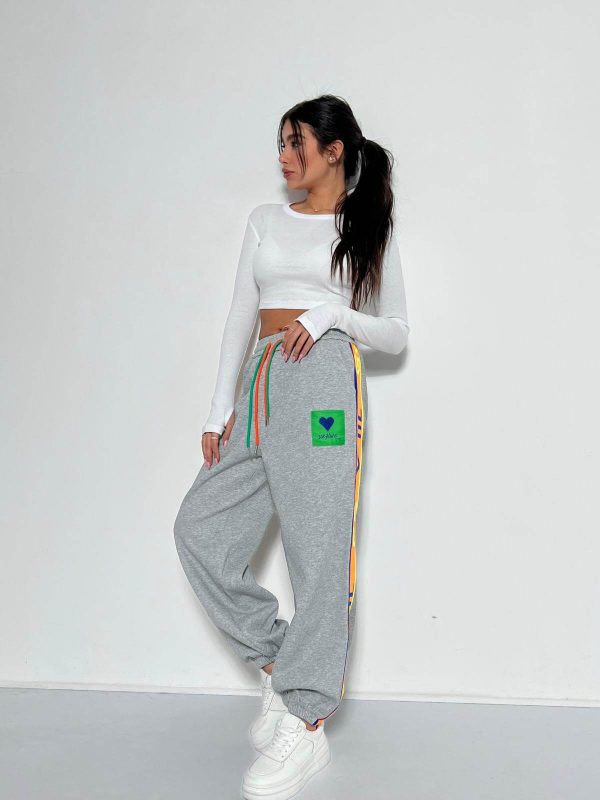 ⁦מכנסי Joggers עם פס⁩ – תמונה ⁦4⁩