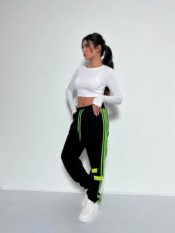 ⁦מכנסי Joggers עם פס⁩ – תמונה ⁦3⁩